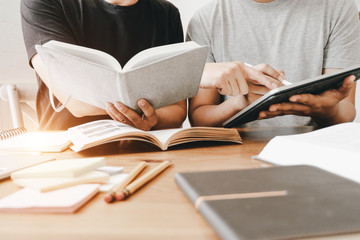 为什么有人愿意花20万买红旗HS5？